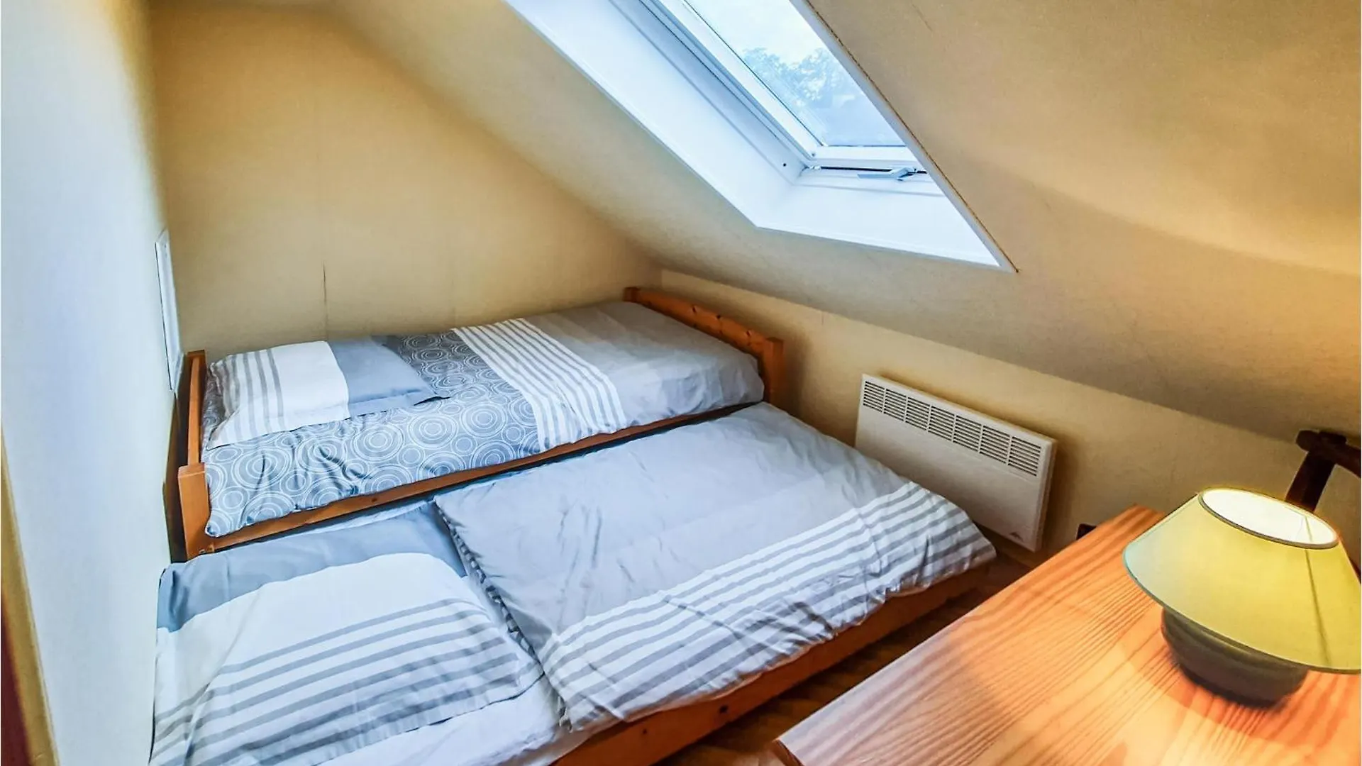 2 Bedroom Lovely Home In Concarneau Holiday home
