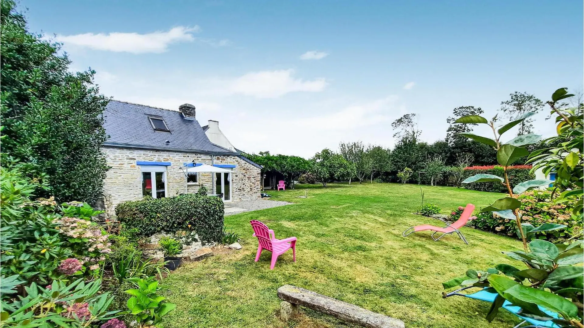 Holiday home 2 Bedroom Lovely Home In Concarneau France